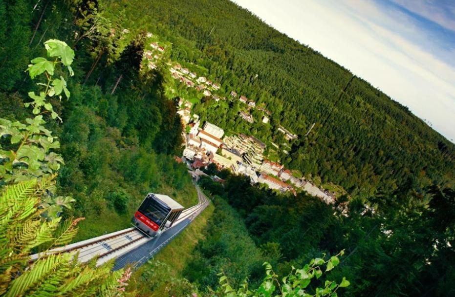 Ferienwohnung Am Enzufer Mit Balkon In Bad Wildbad Im Schwarzwald 外观 照片